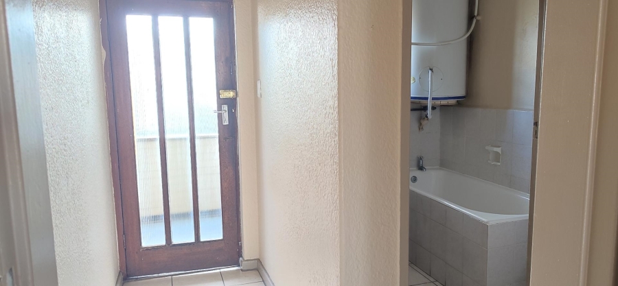 1 Bedroom Property for Sale in Parow Western Cape